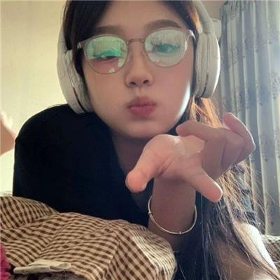 某天初恋闯进来